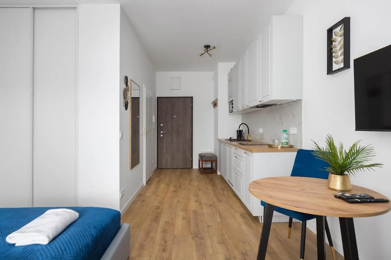 Business Park Blue Studio Warsaw 0*,